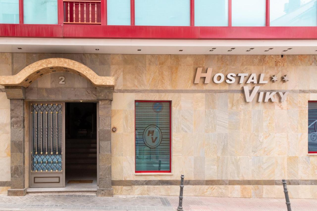 Hostal Viky Madrid Buitenkant foto